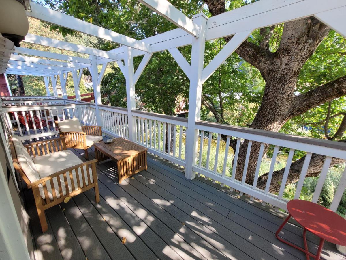 Inn Carriage House
